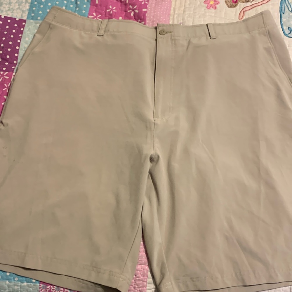 Ben Hogan men shorts size 44